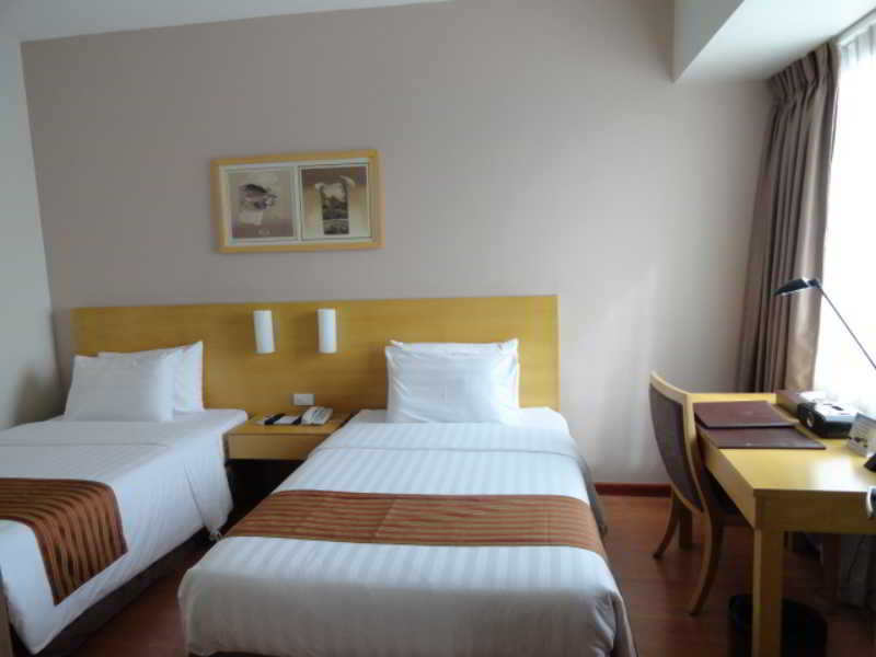 One Pacific Place Serviced Residences Makati City Exterior foto